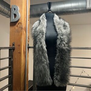 Luxurious Gray Faux Fur Scarf
